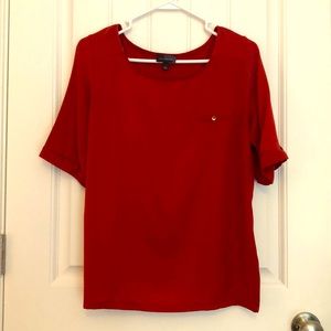 Blouse w/ pocket & sleeve button detail